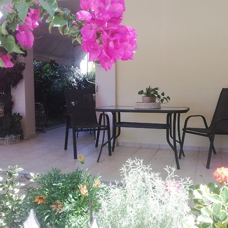 Lefkáda Vkastri City מראה חיצוני תמונה